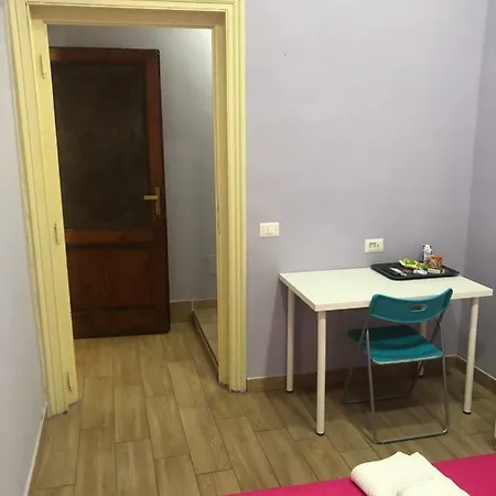 La Casa Di Fafa 3* Nápoly