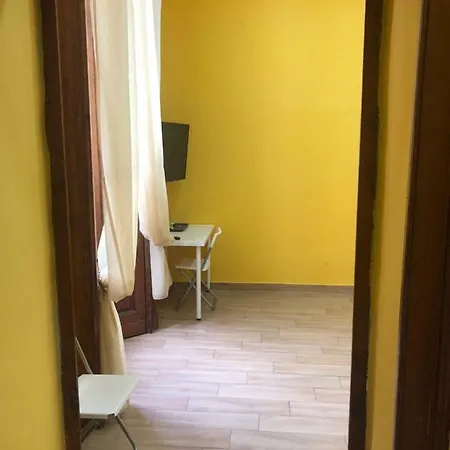 La Casa Di Fafa 3* Nápoly
