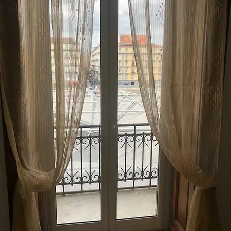 La Casa Di Fafa 3* Nápoly