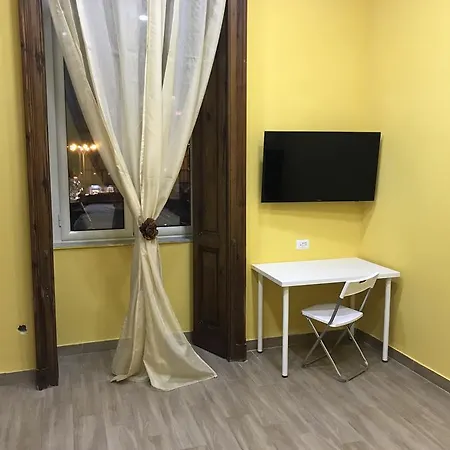 住宿加早餐酒店 La Casa Di Fafa 那不勒斯