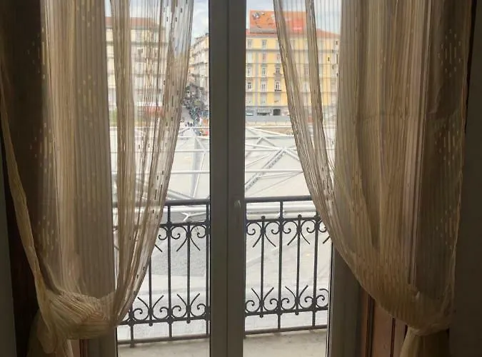 La Casa Di Fafa 3* Napoli
